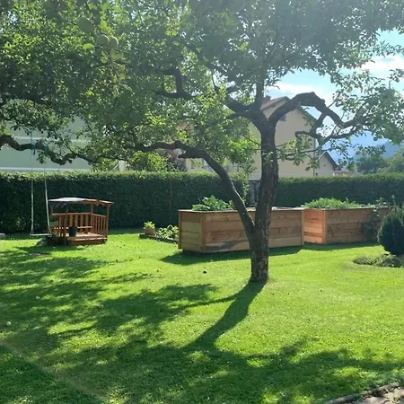 Auftanken - Graf 公寓 多布里亚赫